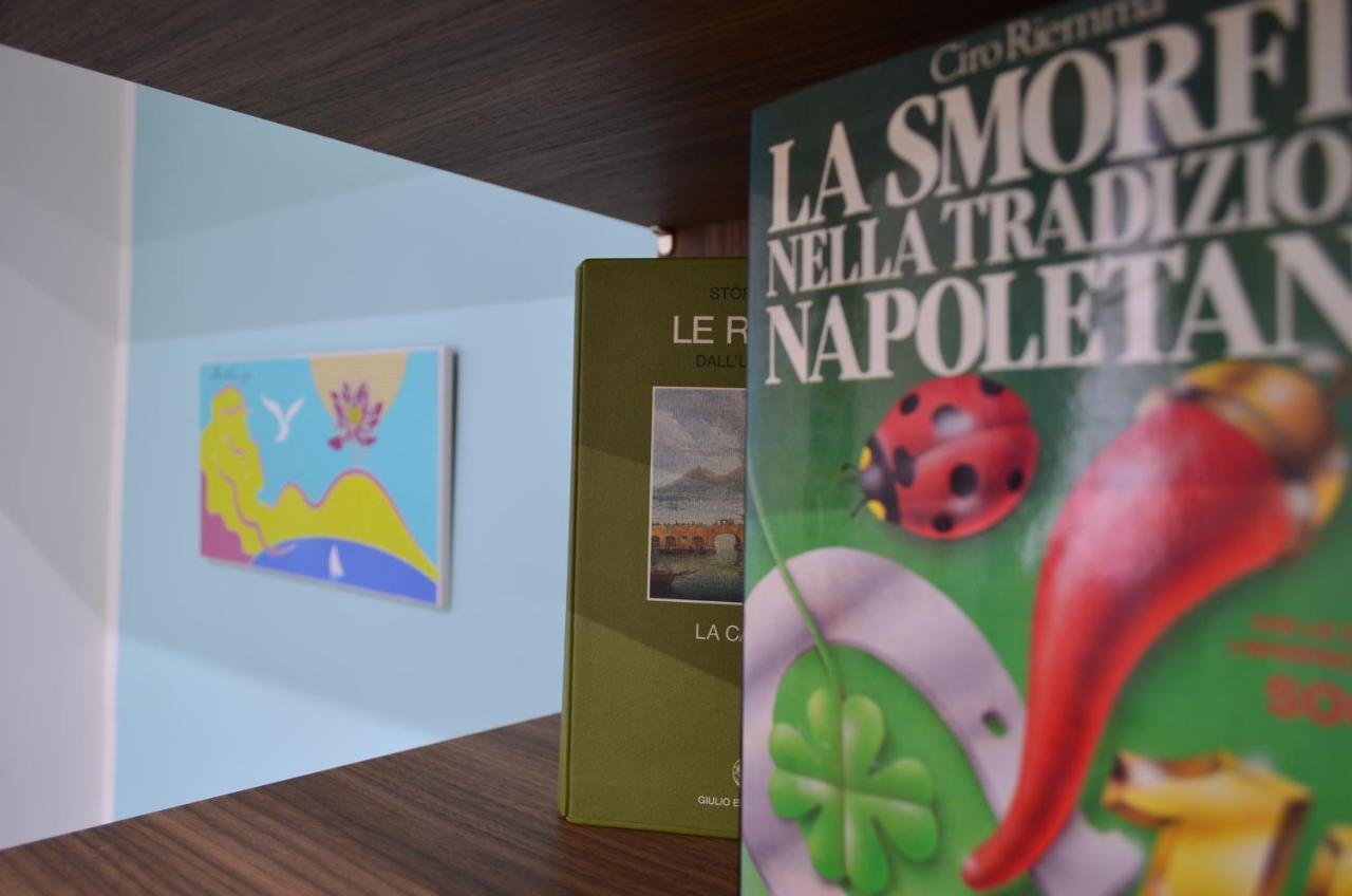 Appartamento B&B La Dimora Di Parthenope Naples Luaran gambar