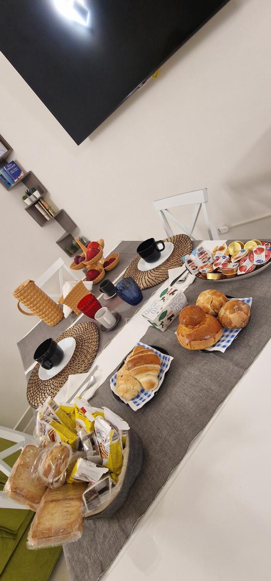 Appartamento B&B La Dimora Di Parthenope Naples Luaran gambar