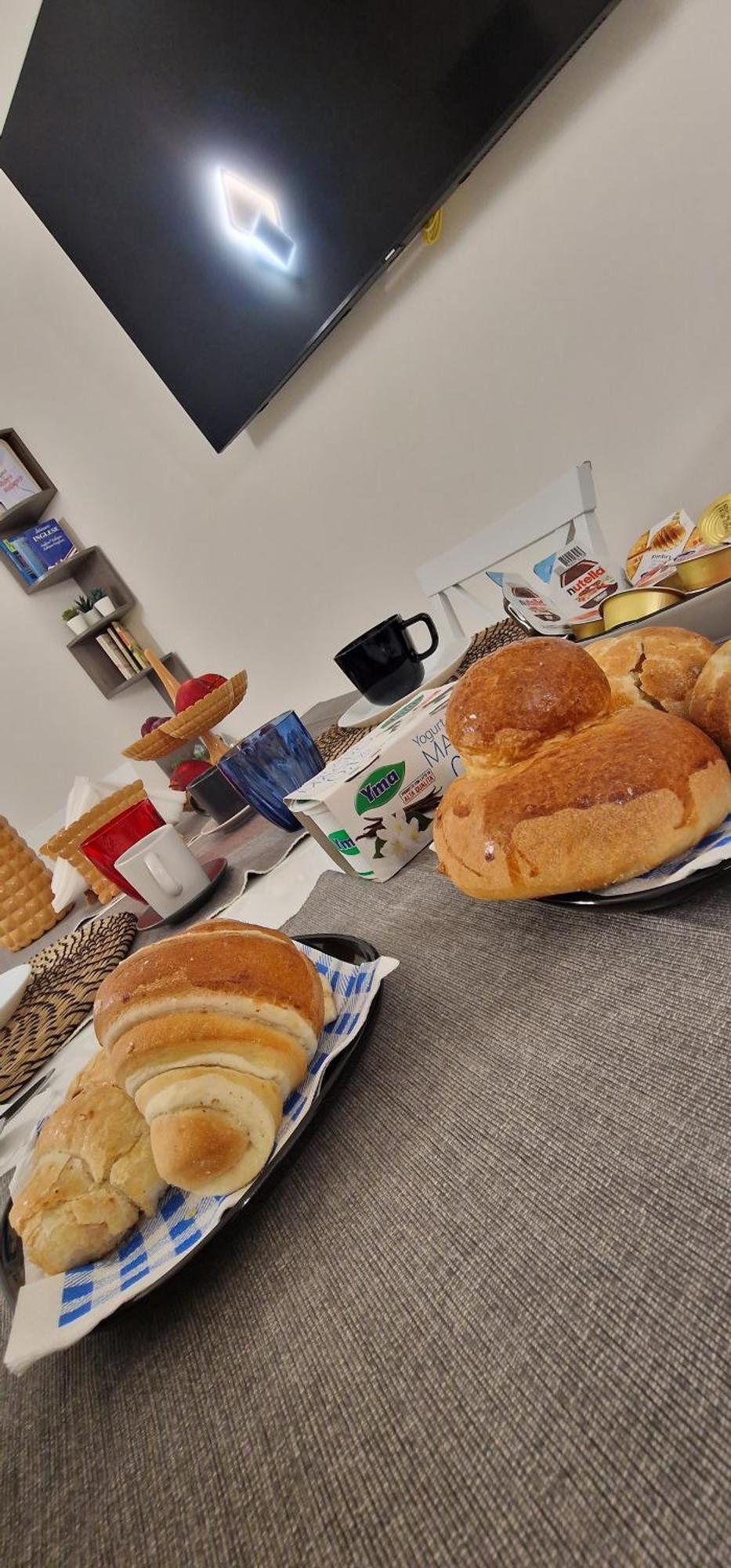Appartamento B&B La Dimora Di Parthenope Naples Luaran gambar